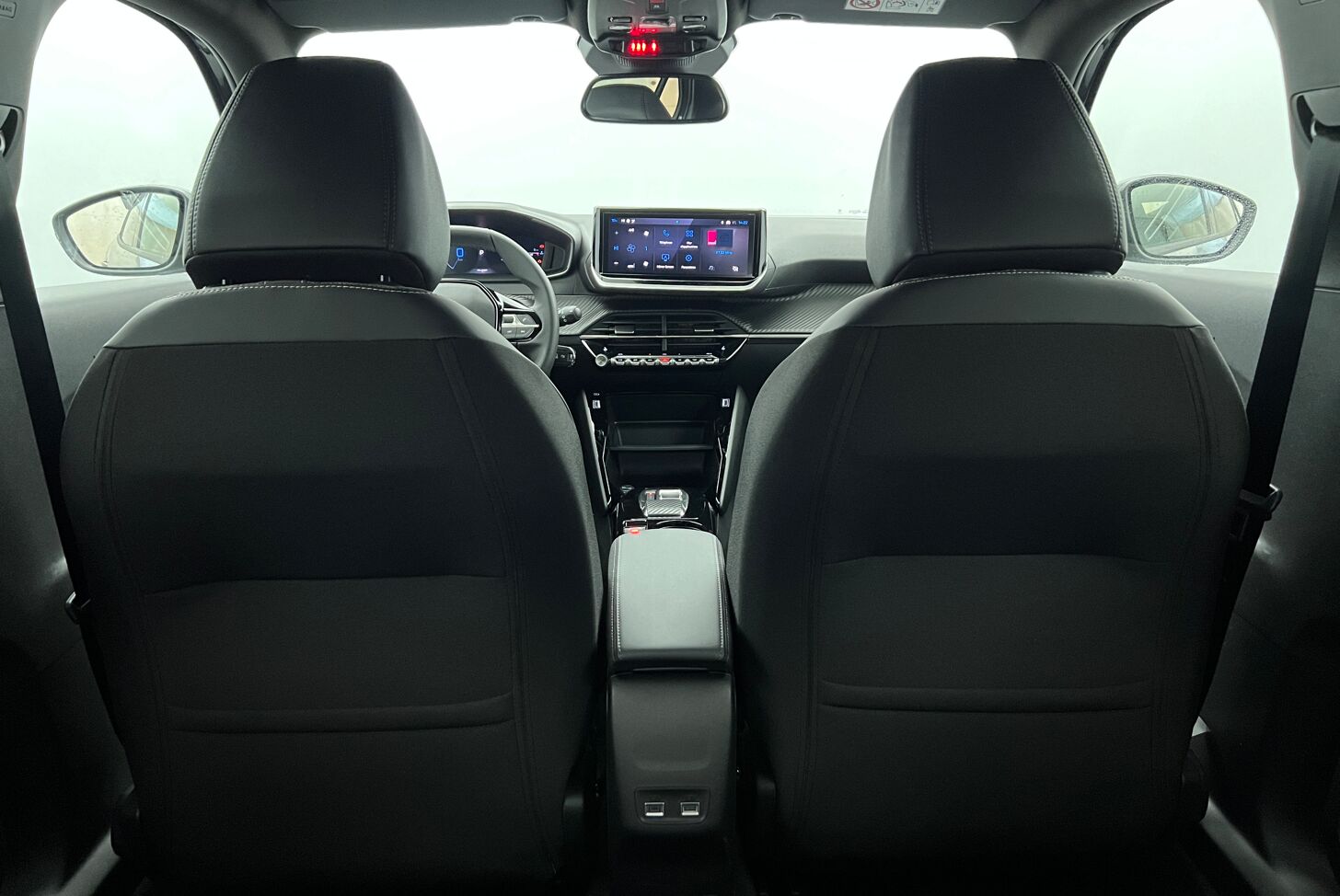 PEUGEOT 2008 SUV Hybride Essence