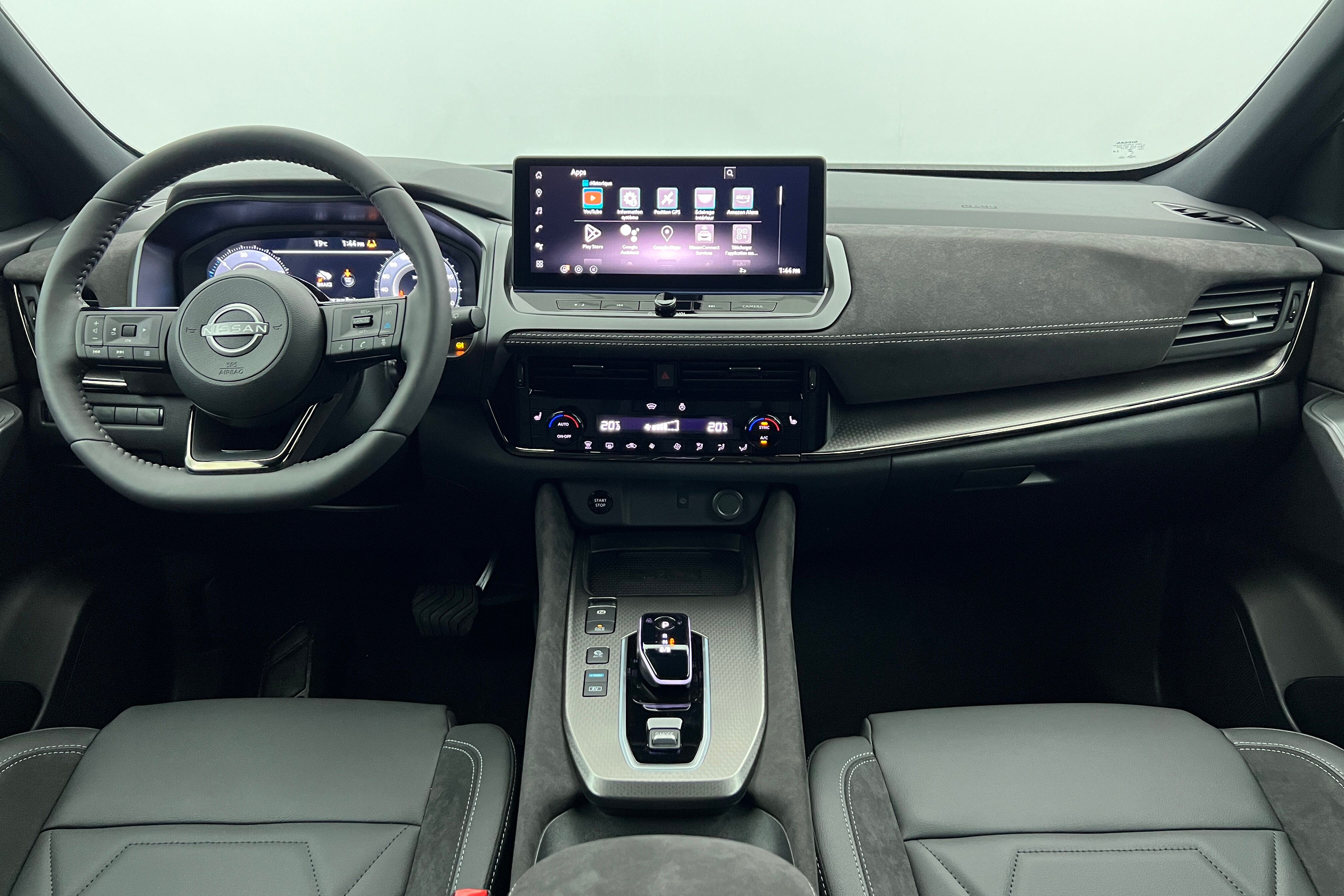 NISSAN Qashqai SUV Hybride — photo 8