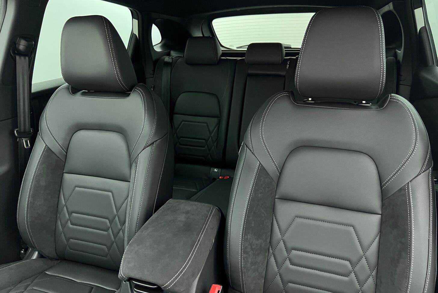 NISSAN Qashqai SUV Hybride Essence