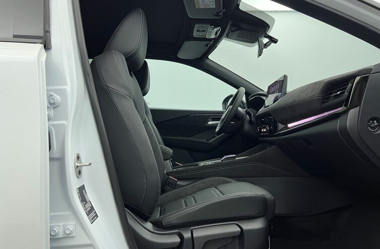 NISSAN Qashqai SUV Hybride Essence