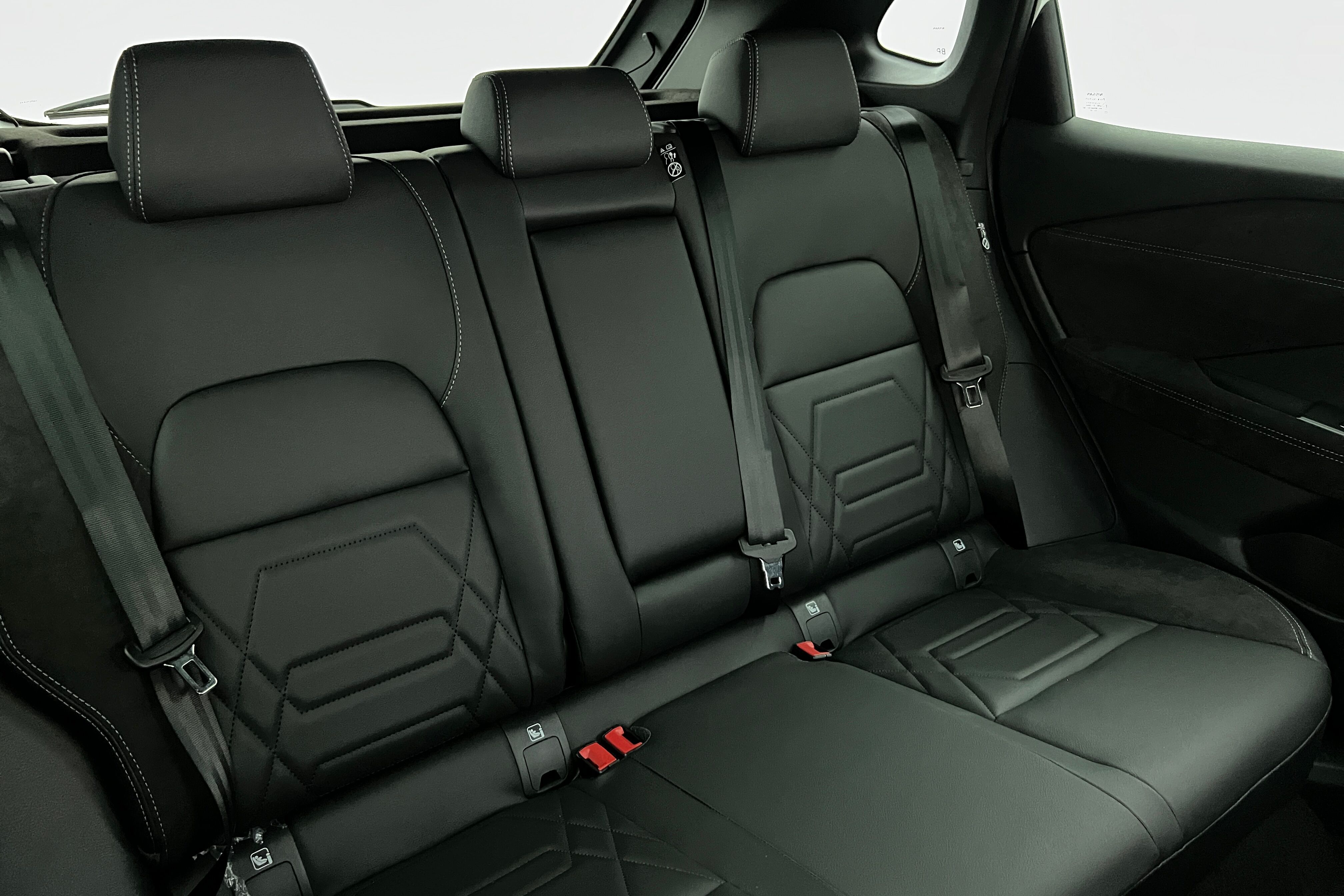 NISSAN Qashqai SUV Hybride — photo 14