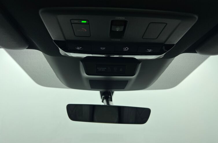 NISSAN Qashqai SUV Hybride Essence