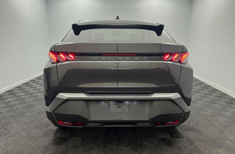 PEUGEOT 3008 SUV Hybride Essence