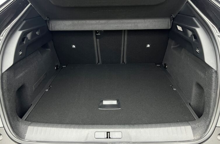 PEUGEOT 3008 SUV Hybride Essence