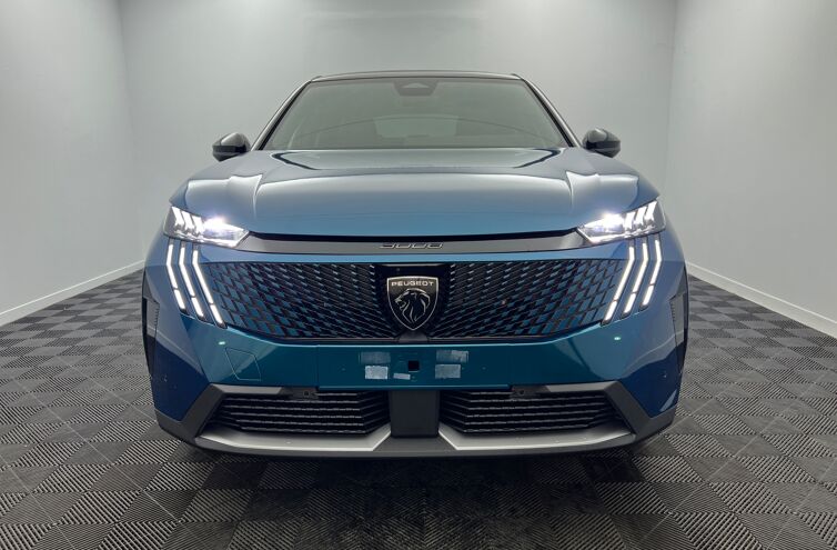PEUGEOT 3008 SUV Hybride Essence