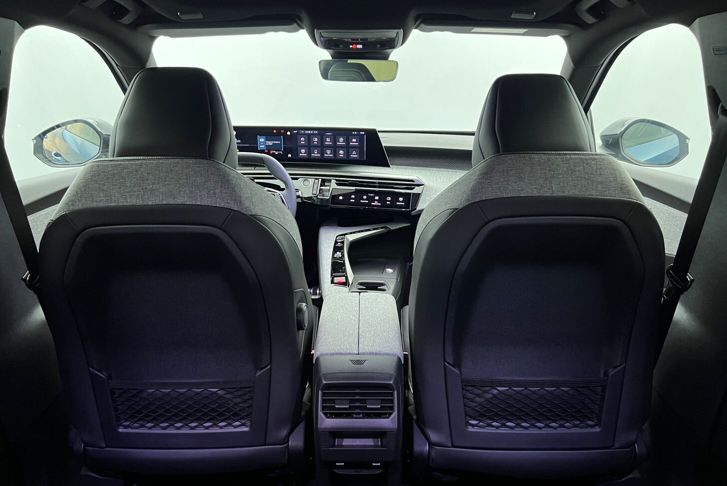 PEUGEOT 3008 SUV Hybride Essence