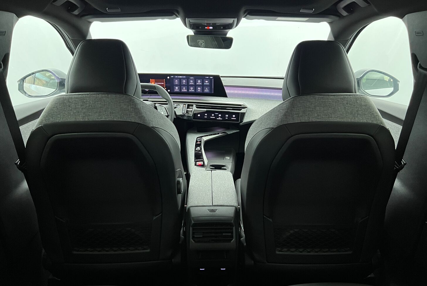 PEUGEOT 3008 SUV Hybride Essence