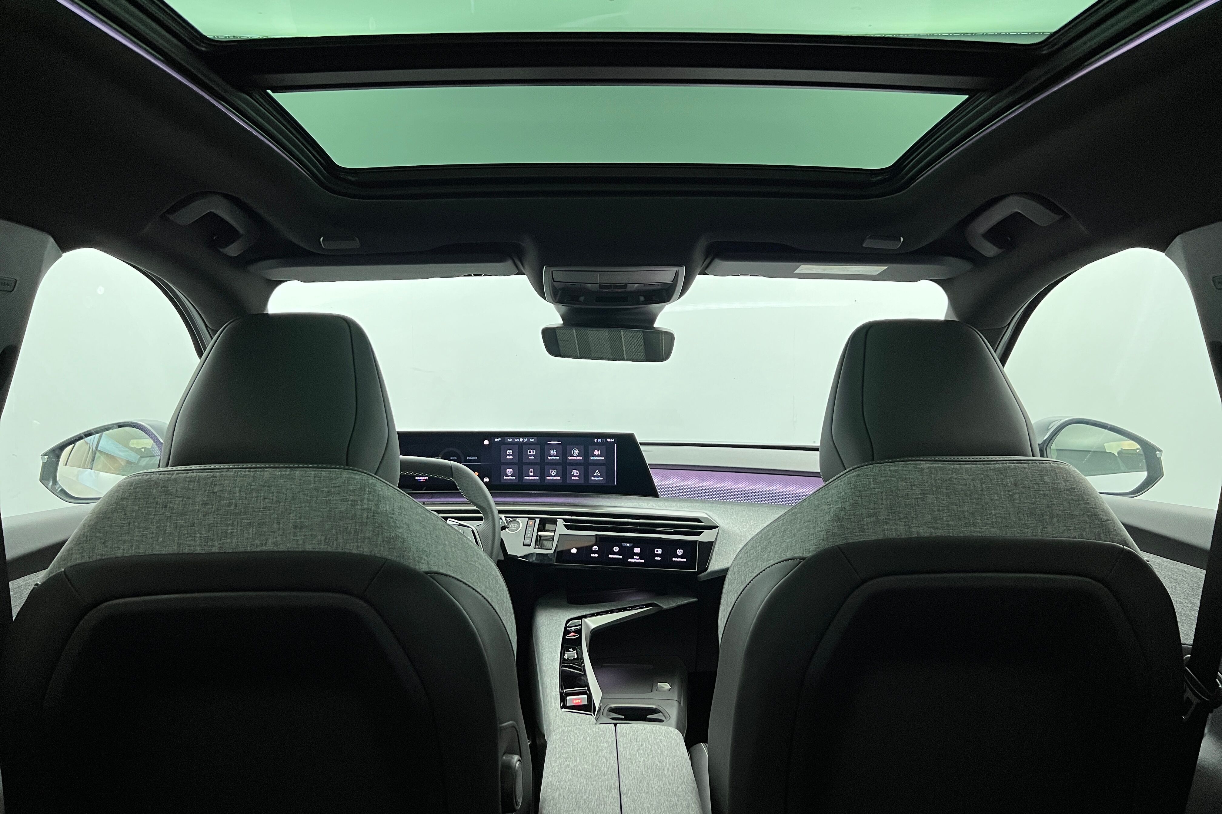 PEUGEOT 3008 SUV Hybride — photo 22
