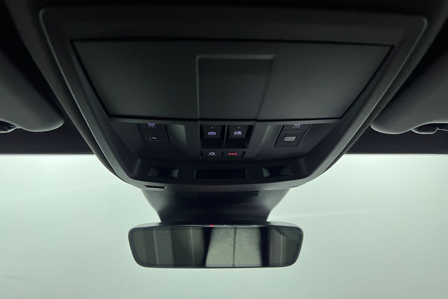 PEUGEOT 3008 SUV Hybride Essence