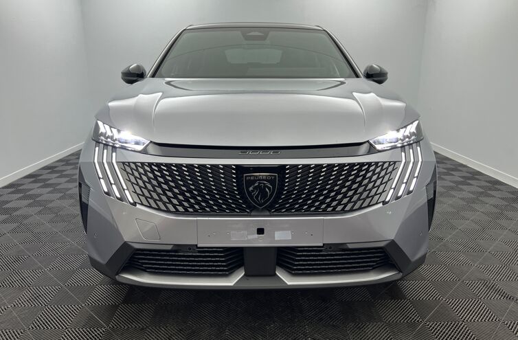 PEUGEOT 3008 SUV Hybride Essence