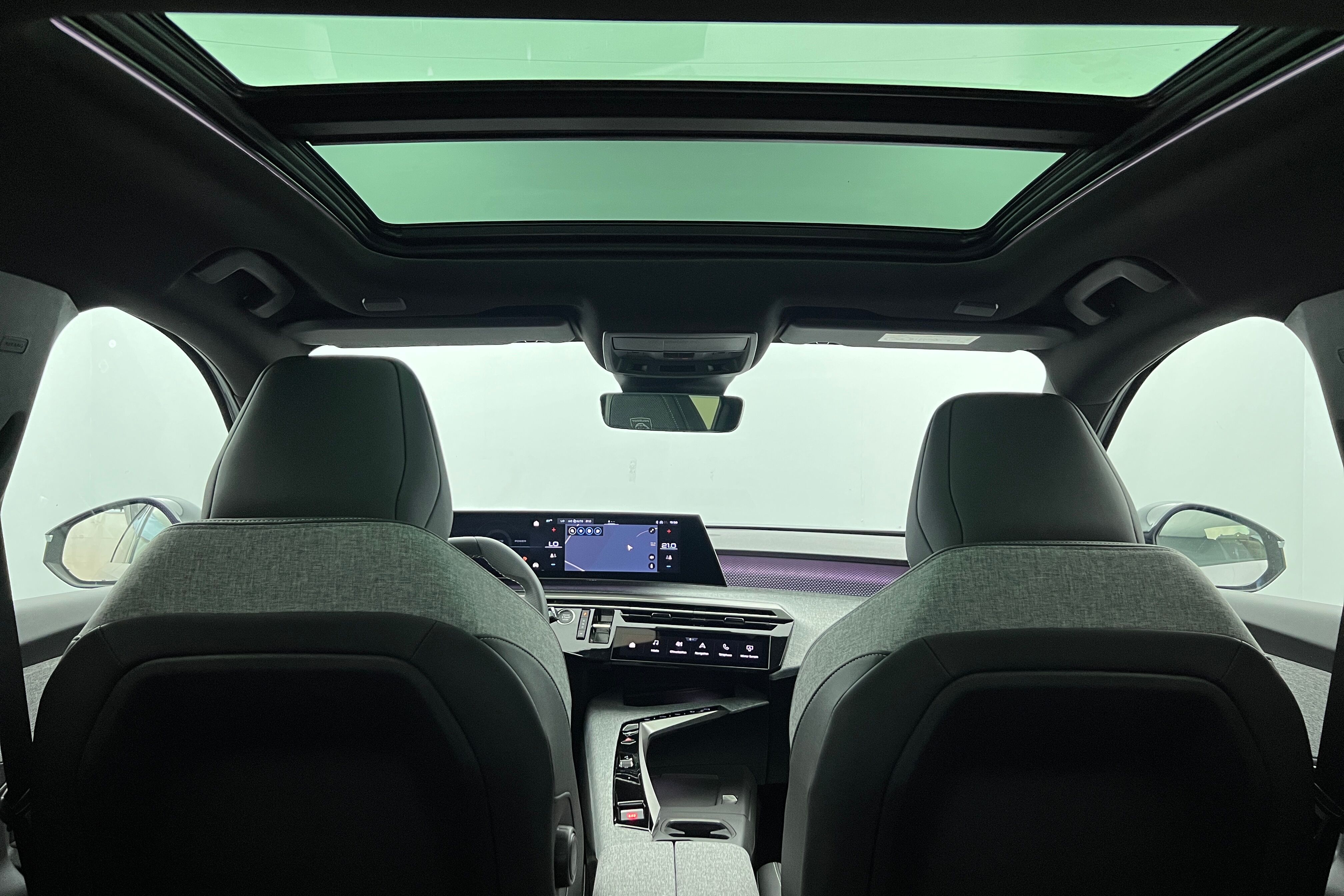 PEUGEOT 3008 SUV Hybride — photo 22