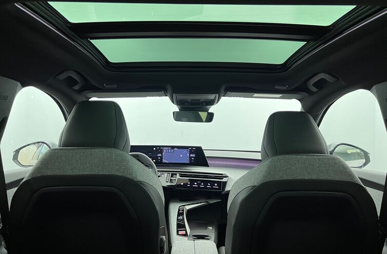 PEUGEOT 3008 SUV Hybride Essence