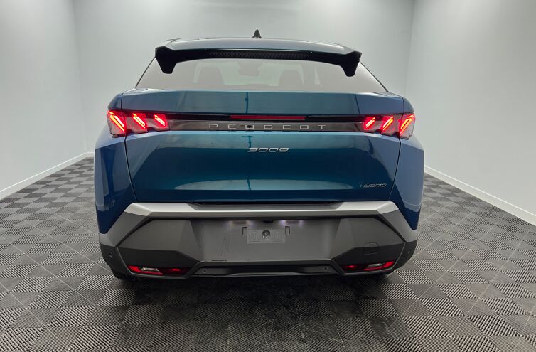 PEUGEOT 3008 SUV Hybride Essence