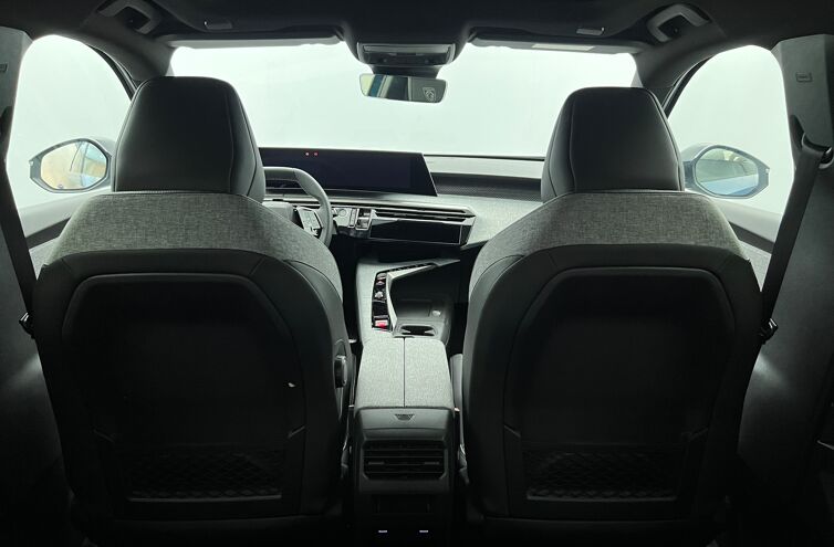 PEUGEOT 3008 SUV Hybride Essence
