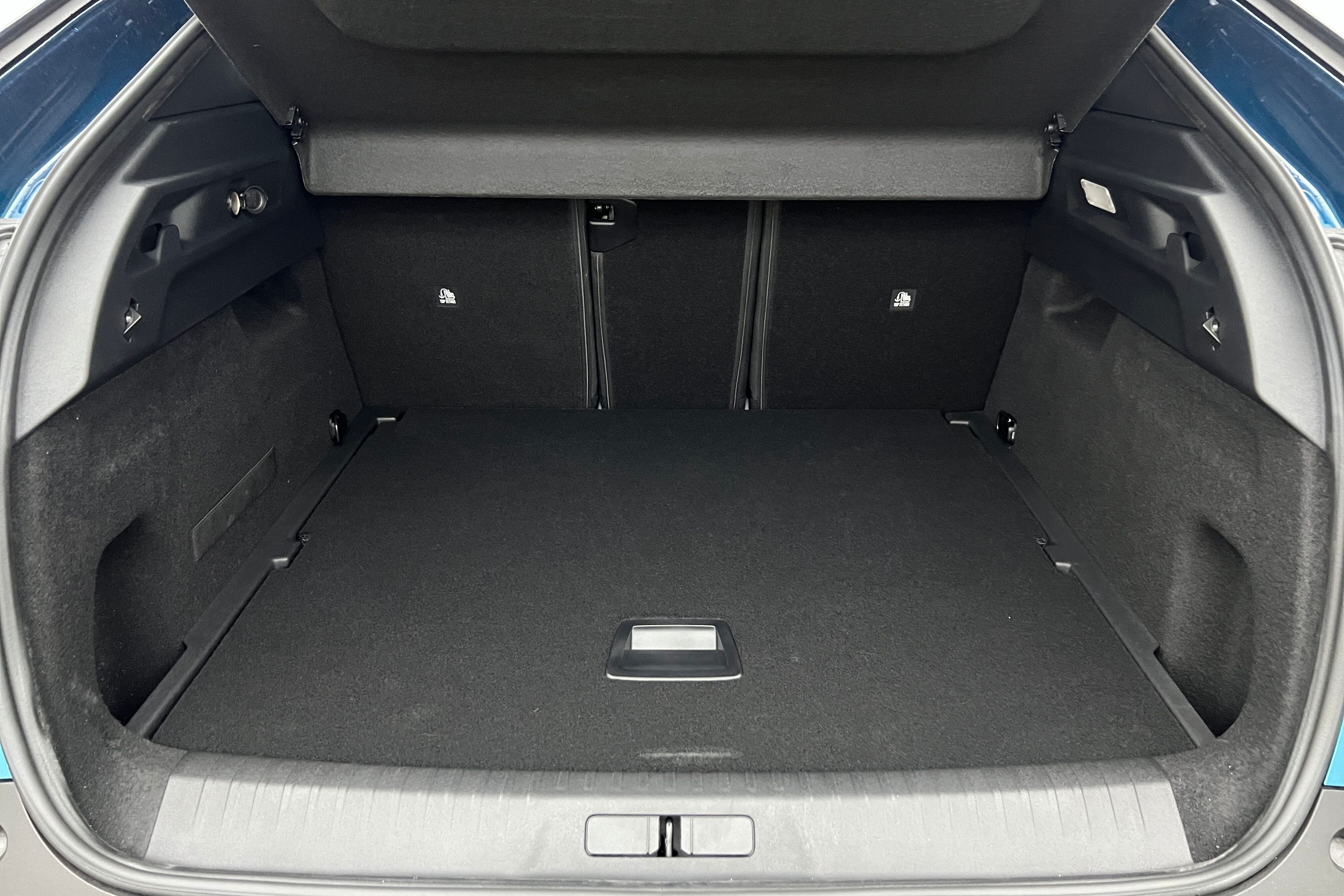 PEUGEOT 3008 SUV Hybride — photo 18