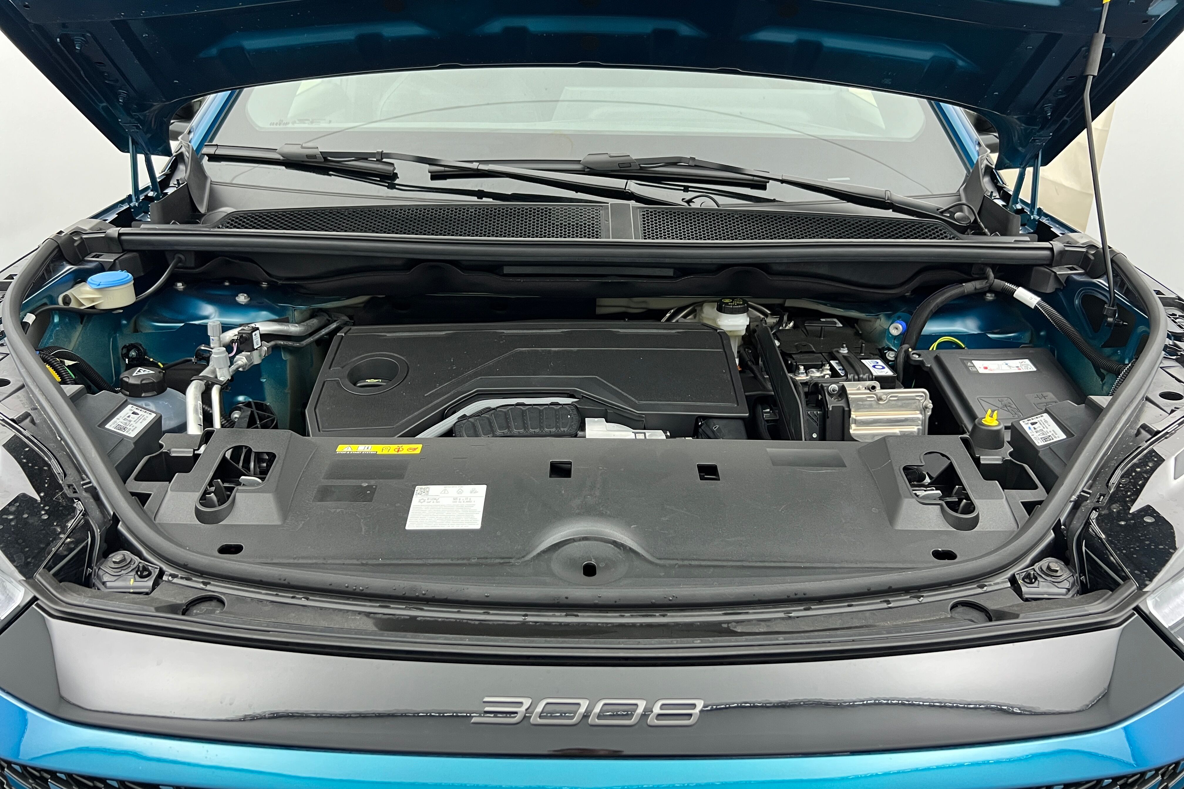 PEUGEOT 3008 SUV Hybride — photo 21
