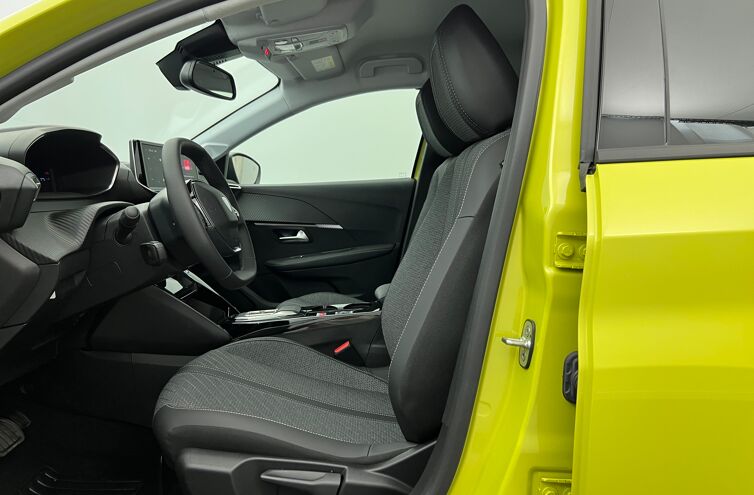 PEUGEOT 208 Berline Hybride Essence