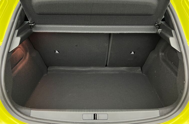PEUGEOT 208 Berline Hybride Essence