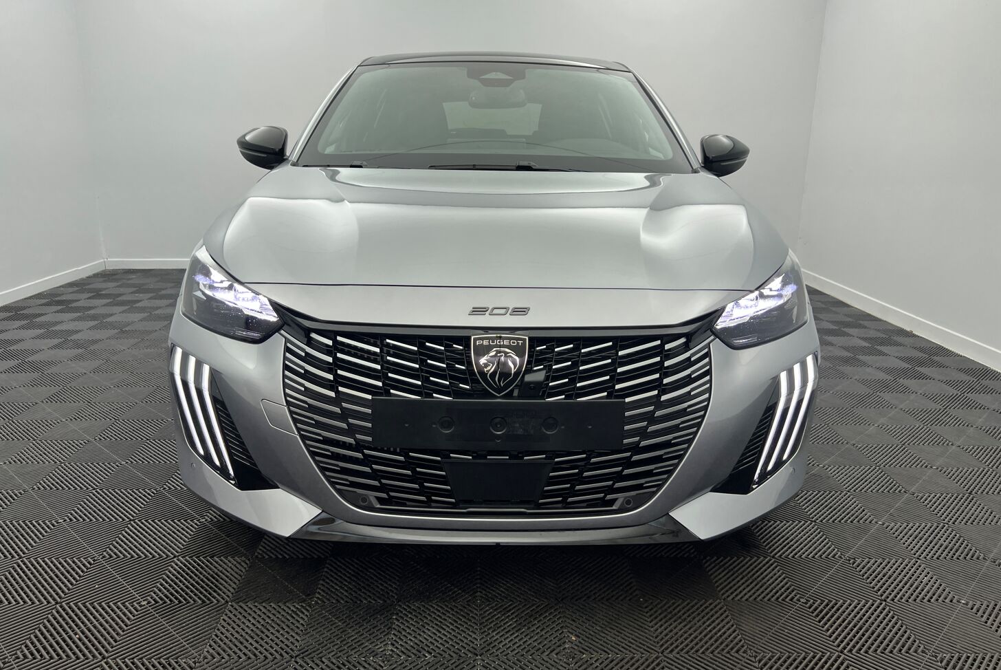 PEUGEOT 208 Berline Hybride Essence