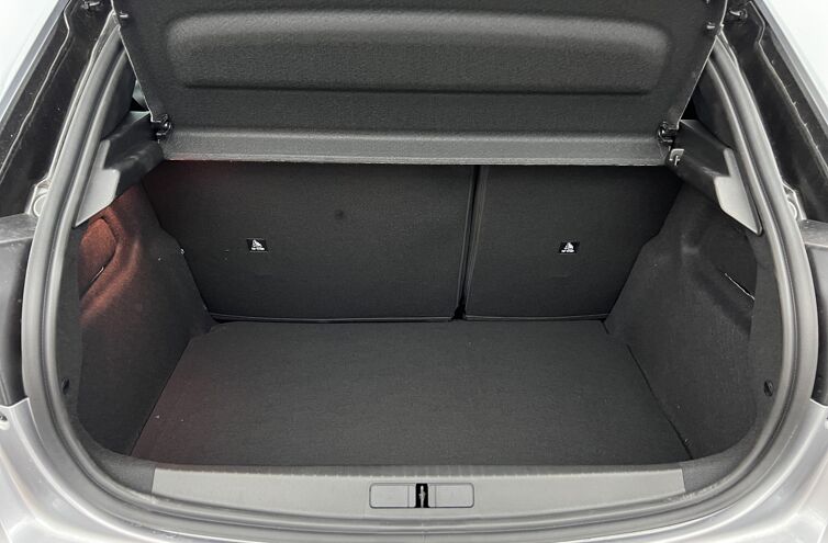PEUGEOT 208 Berline Hybride Essence