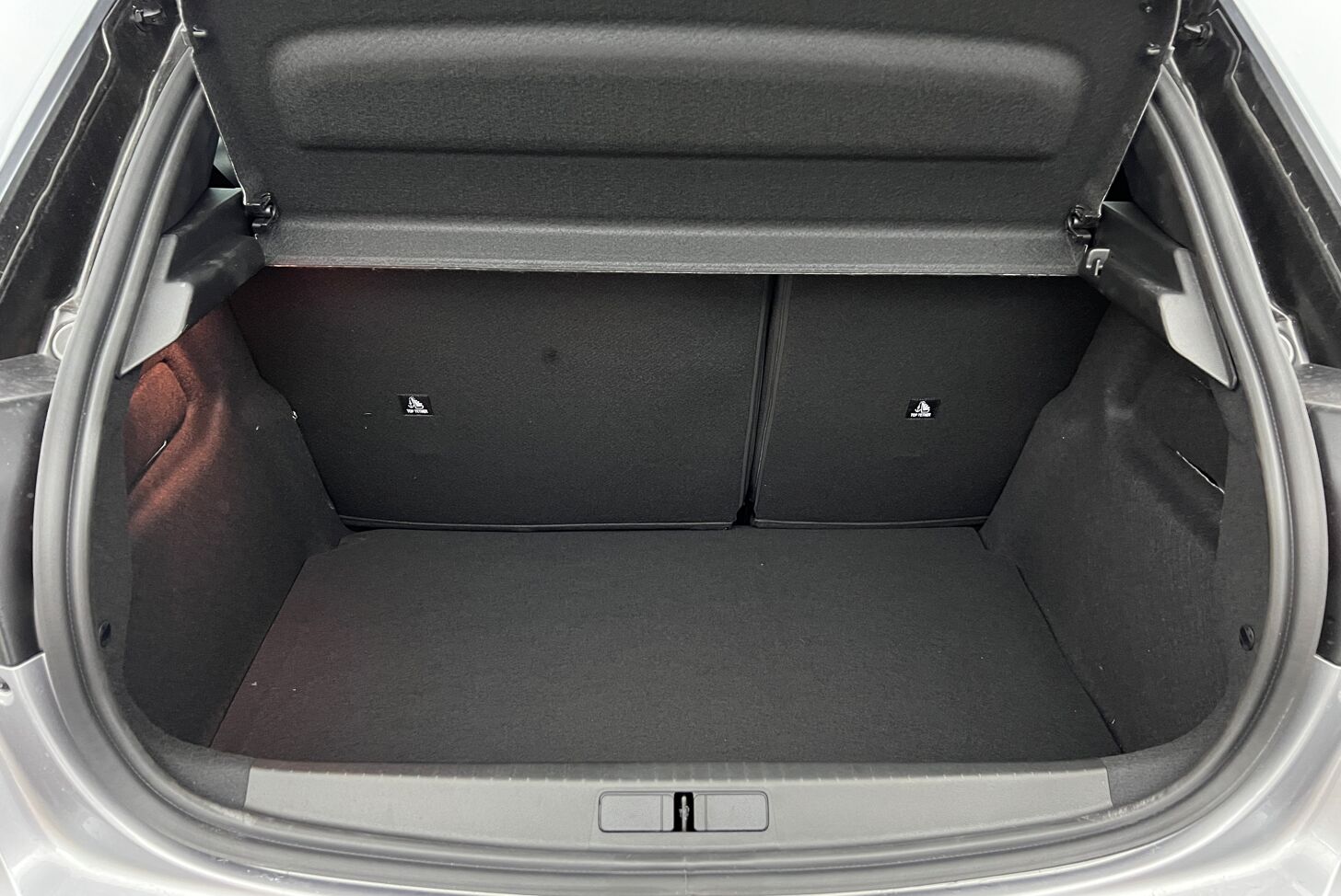 PEUGEOT 208 Berline Hybride Essence