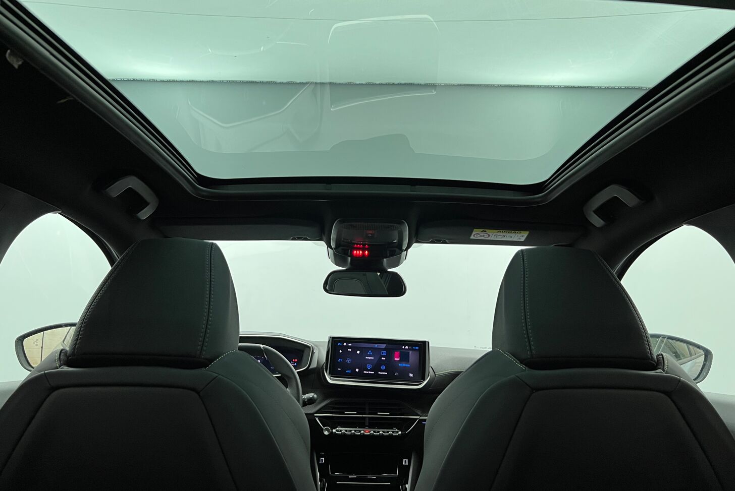 PEUGEOT 208 Berline Hybride Essence