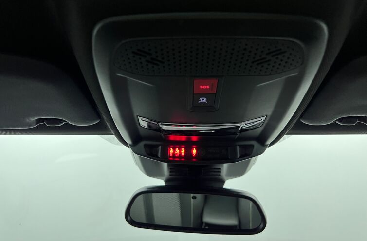 PEUGEOT 208 Berline Hybride Essence