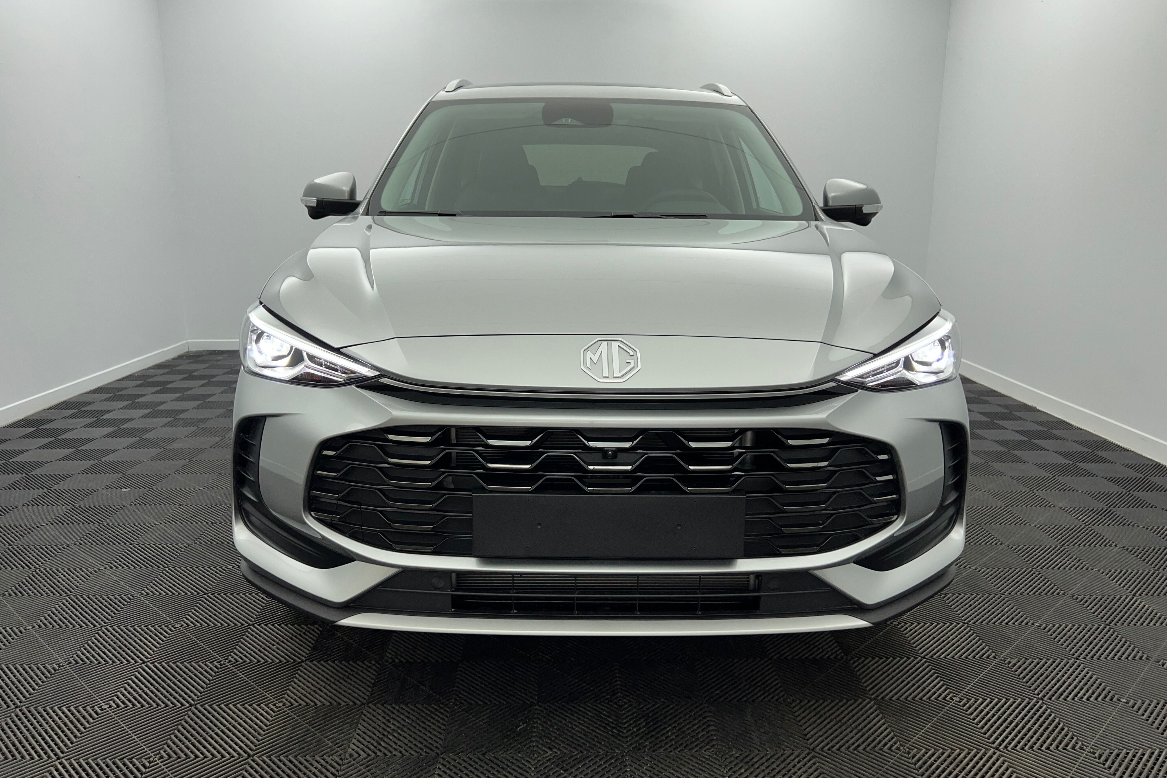 MG ZS Hybrid+ SUV Hybride — photo 2