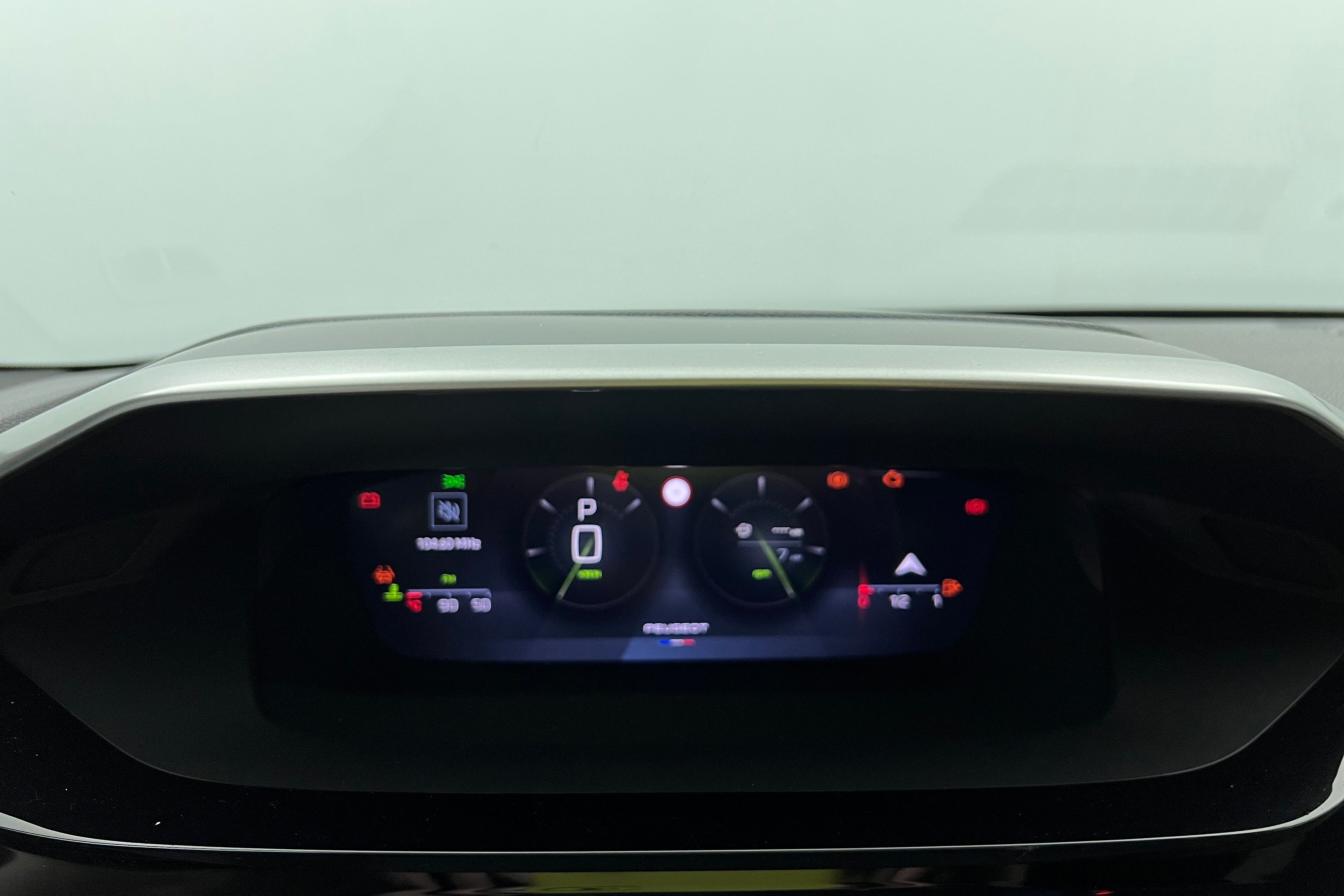 PEUGEOT 308 Berline Diesel — photo 9