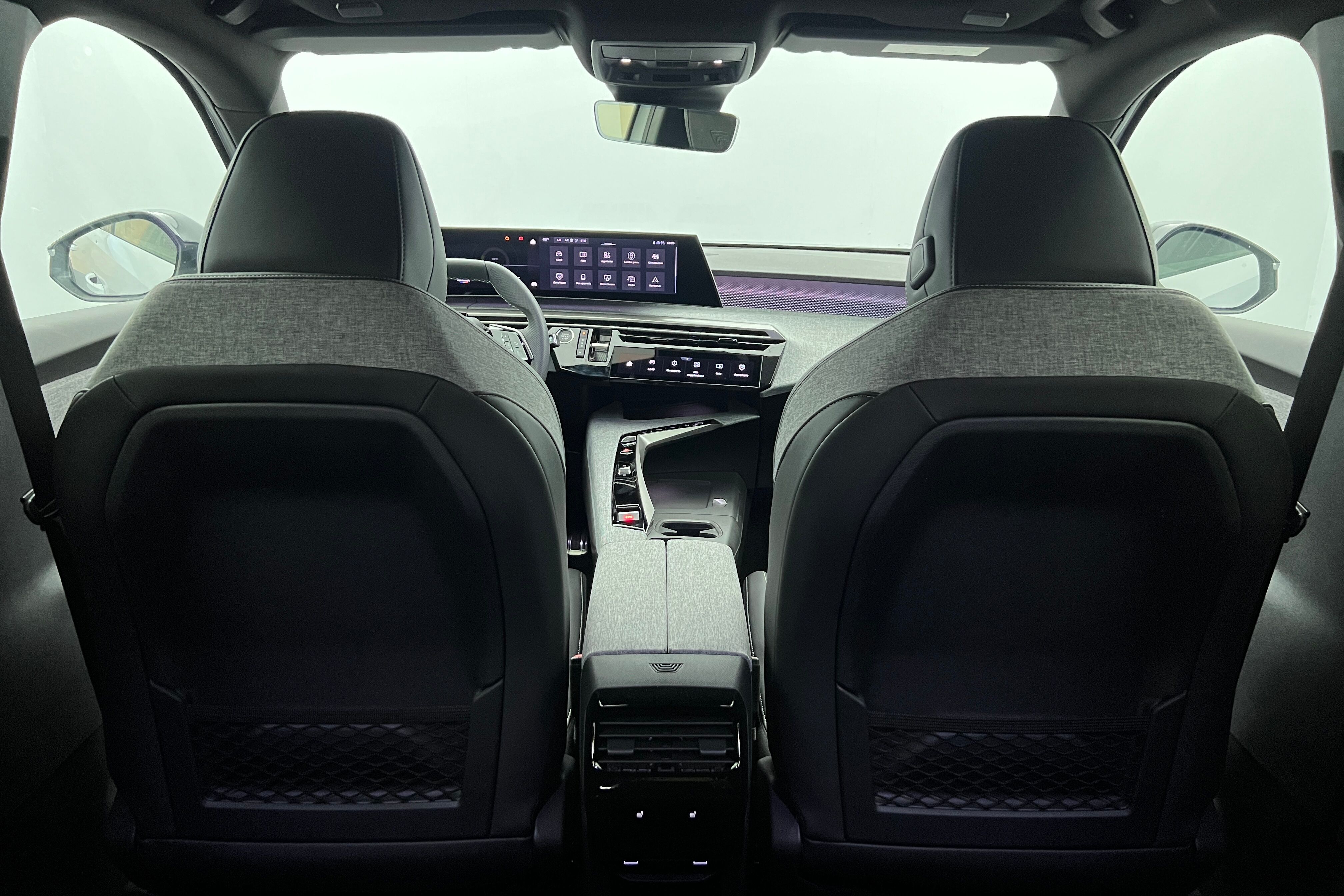 PEUGEOT 3008 SUV Hybride — photo 10
