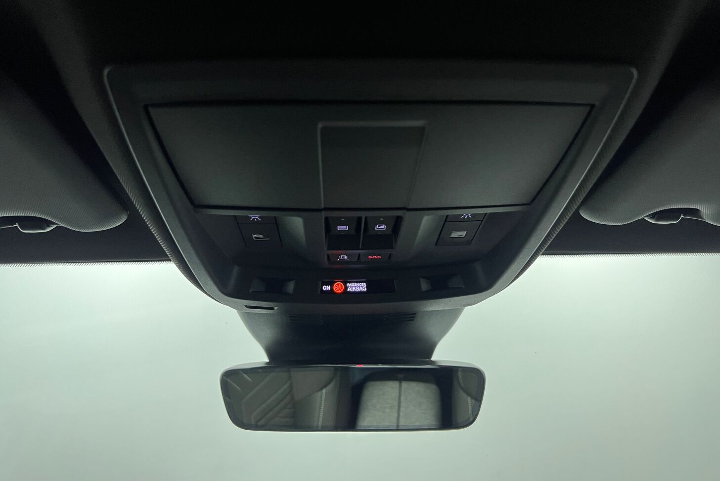 PEUGEOT 3008 SUV Hybride Essence
