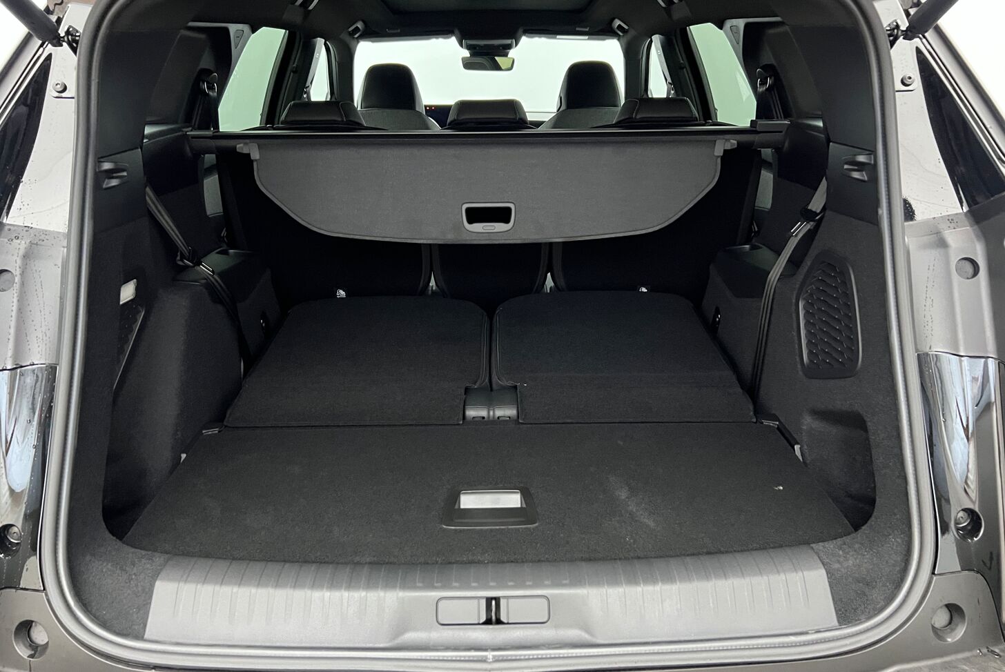 PEUGEOT 5008 SUV Hybride Essence