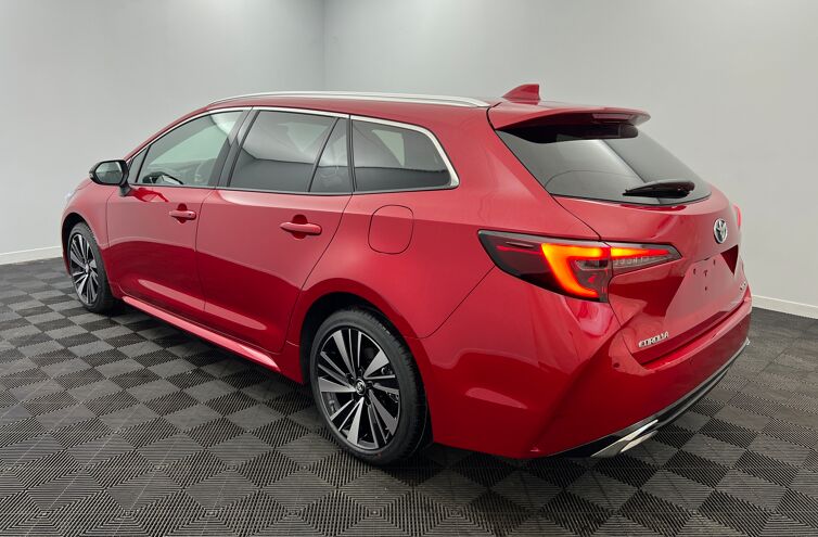 TOYOTA Corolla Touring Sports Break Hybride Essence