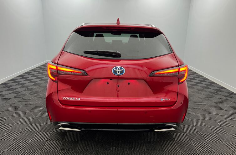 TOYOTA Corolla Touring Sports Break Hybride Essence