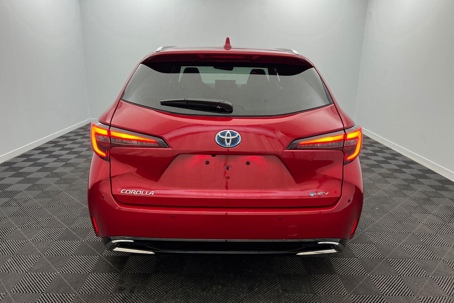 TOYOTA Corolla Touring Sports Break Hybride Essence