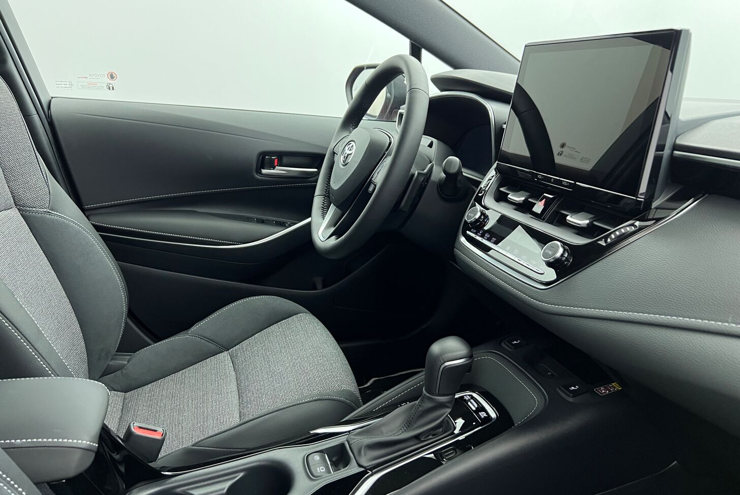 TOYOTA Corolla Touring Sports Break Hybride Essence