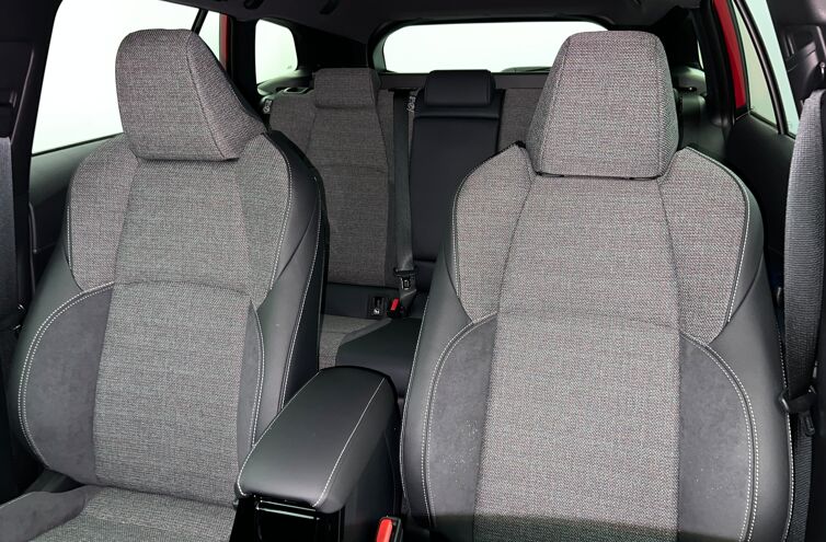 TOYOTA Corolla Touring Sports Break Hybride Essence