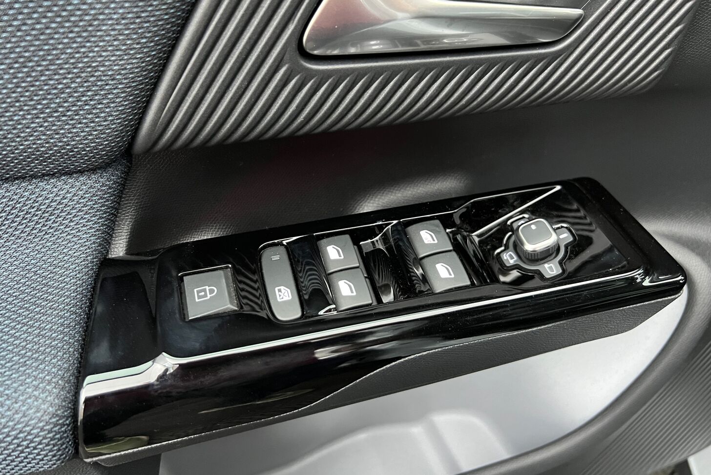 CITROEN C5 Aircross SUV Hybride Essence