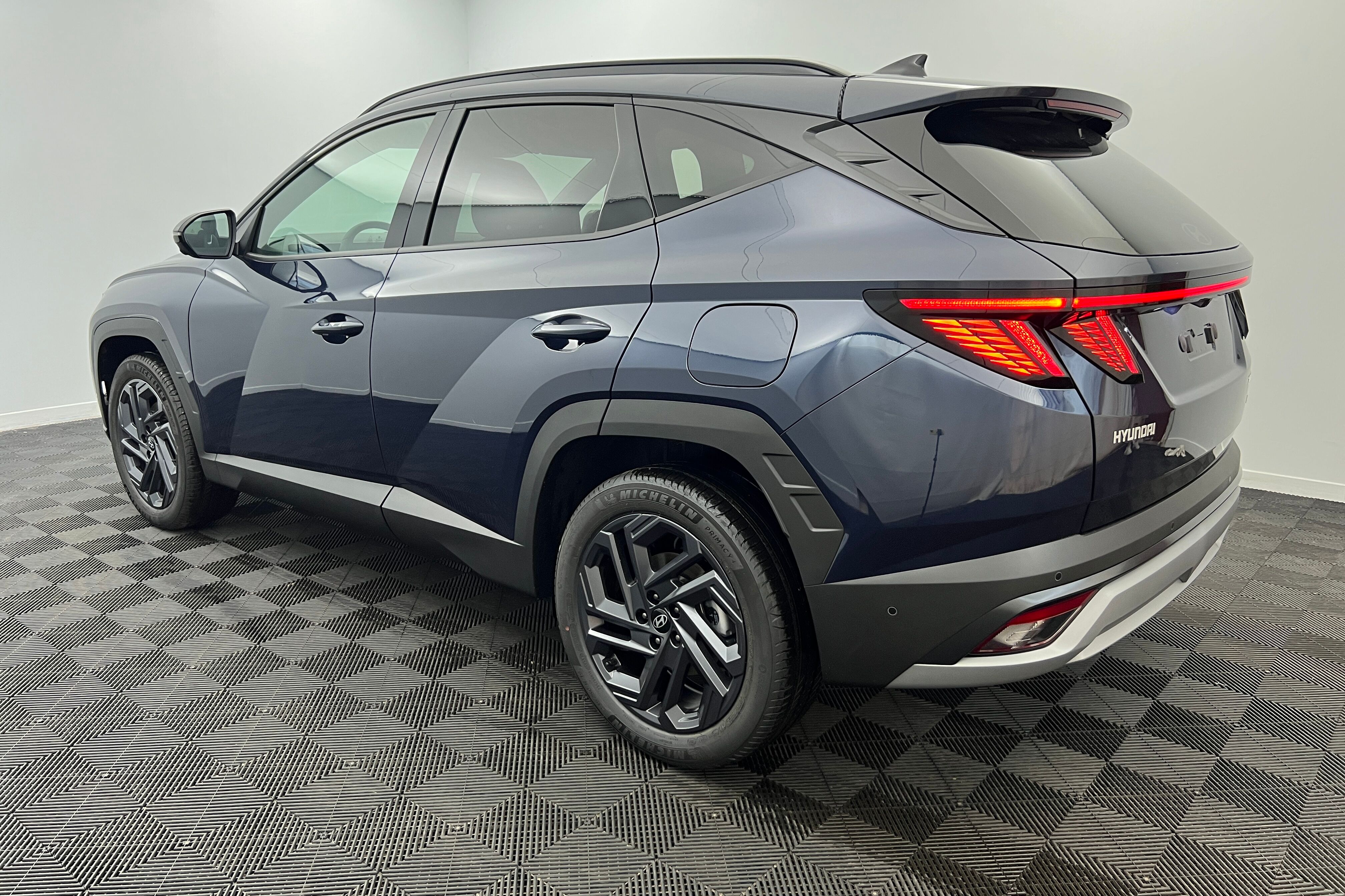 HYUNDAI Tucson — photo 4