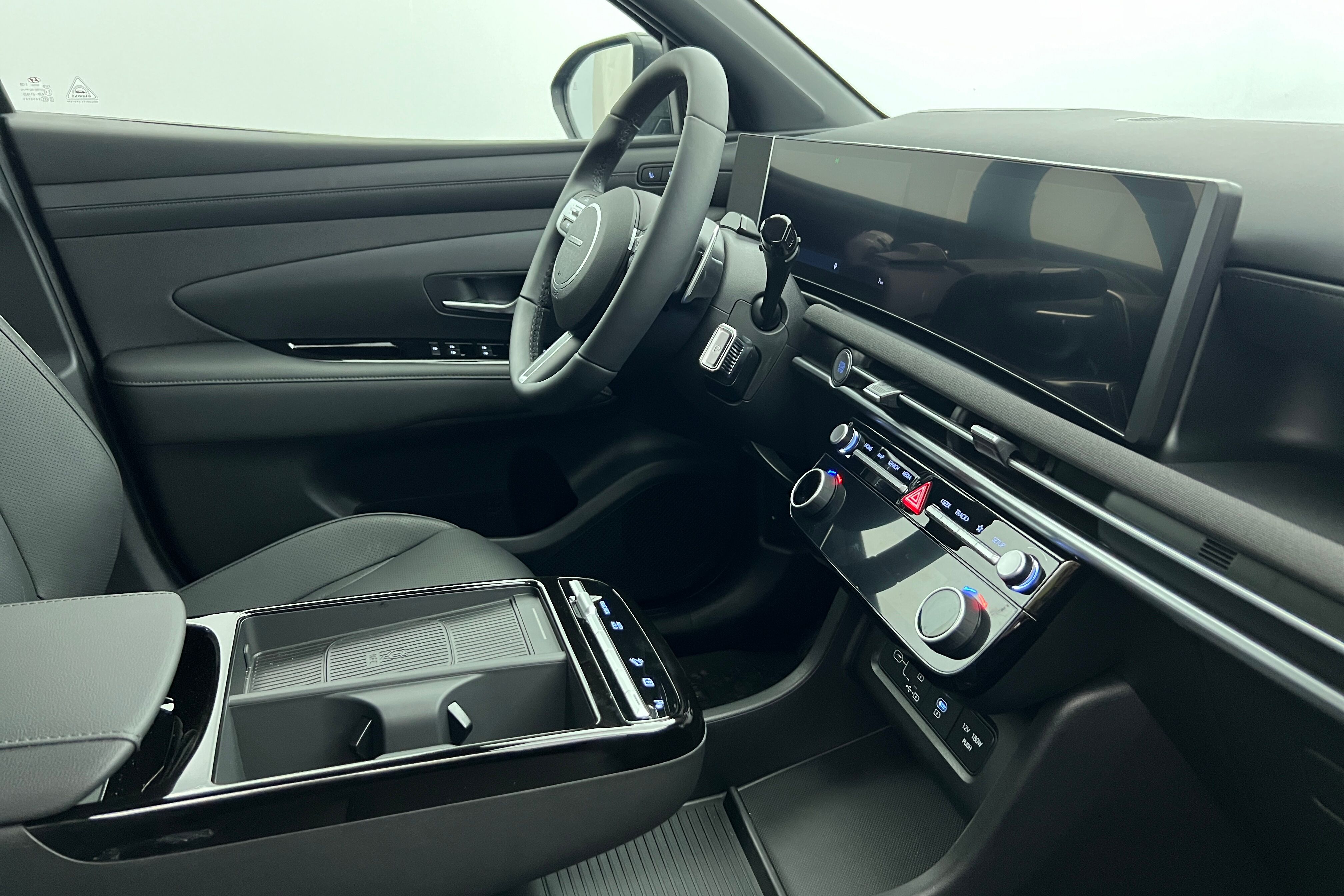 HYUNDAI Tucson — photo 6