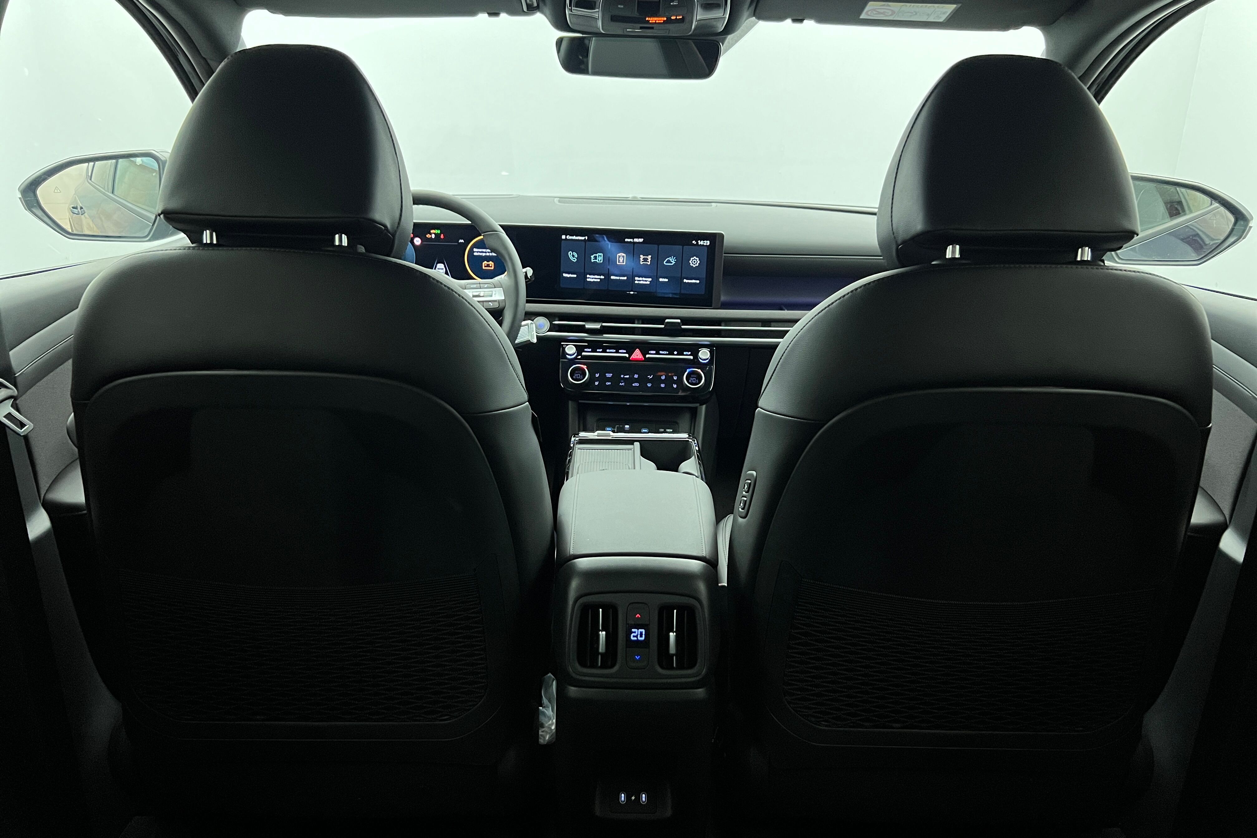 HYUNDAI Tucson SUV Hybride — photo 10