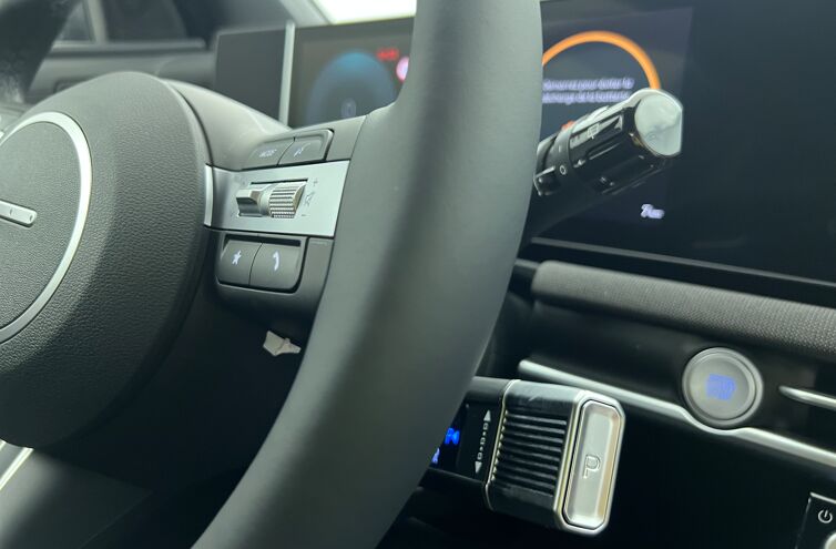 HYUNDAI Tucson SUV Hybride Essence