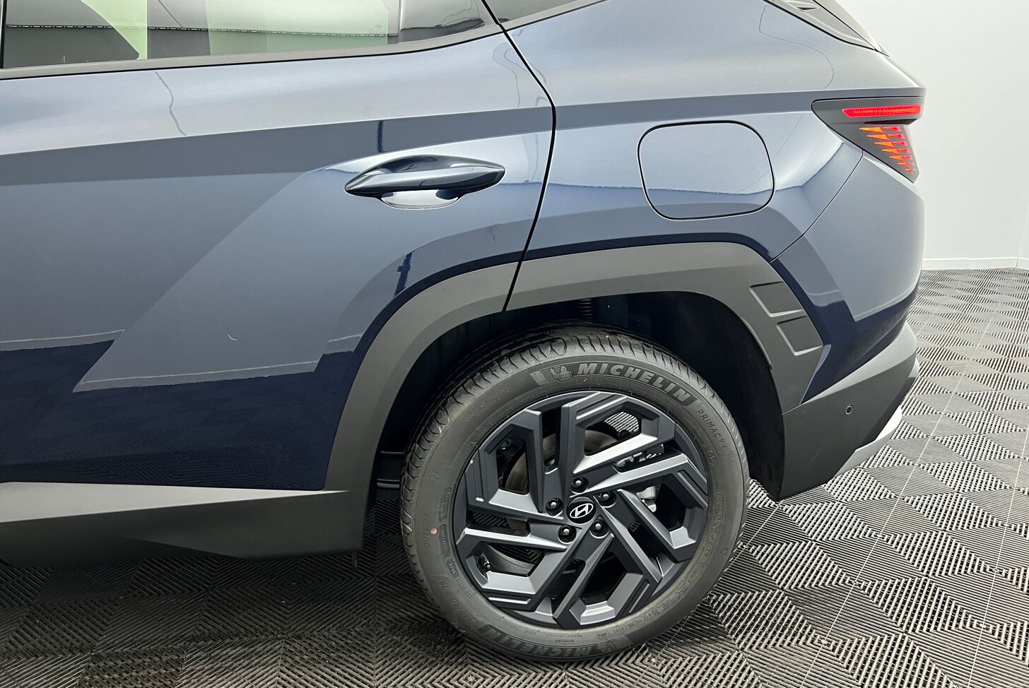 HYUNDAI Tucson SUV Hybride Essence
