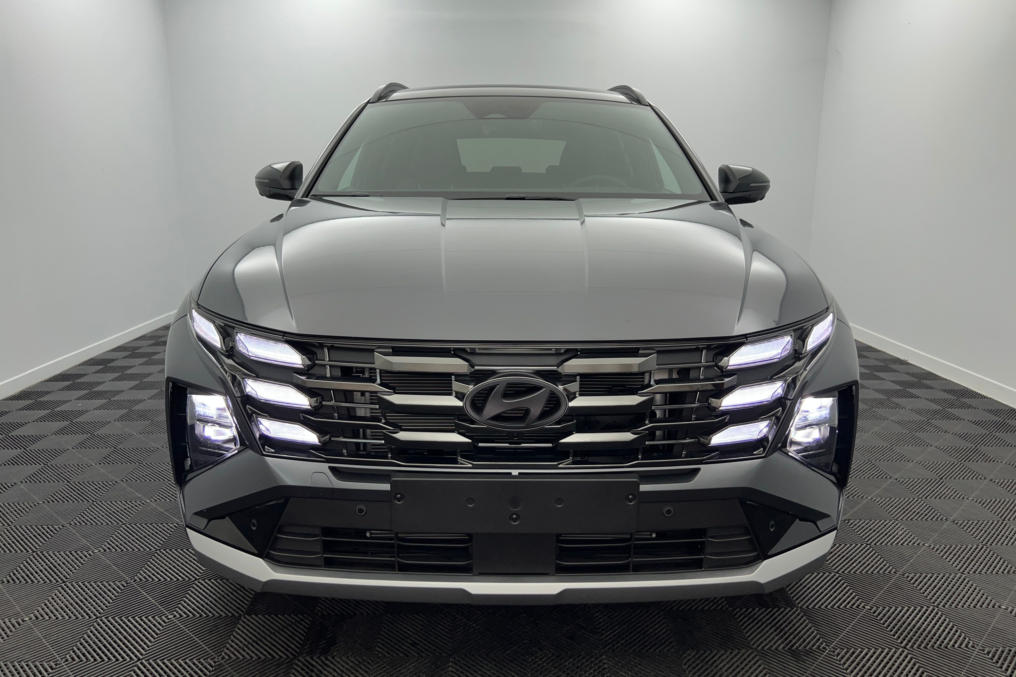 HYUNDAI Tucson SUV Hybride — photo 2