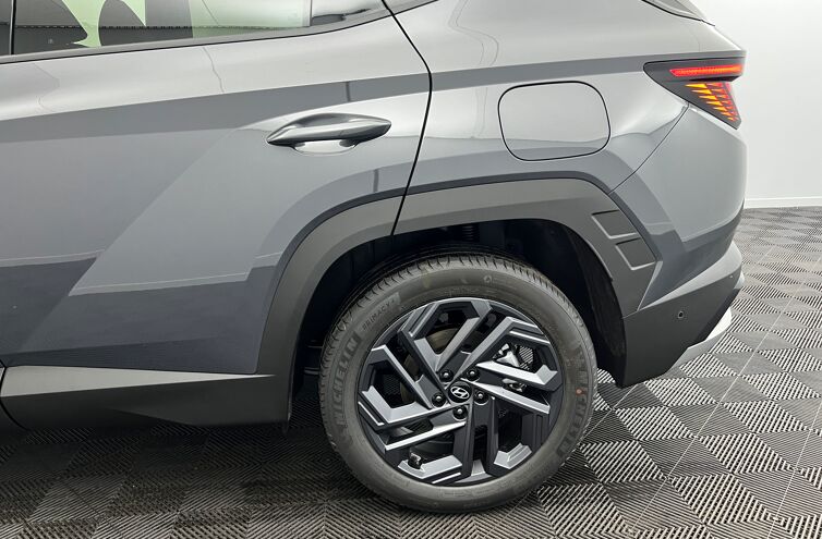 HYUNDAI Tucson SUV Hybride Essence