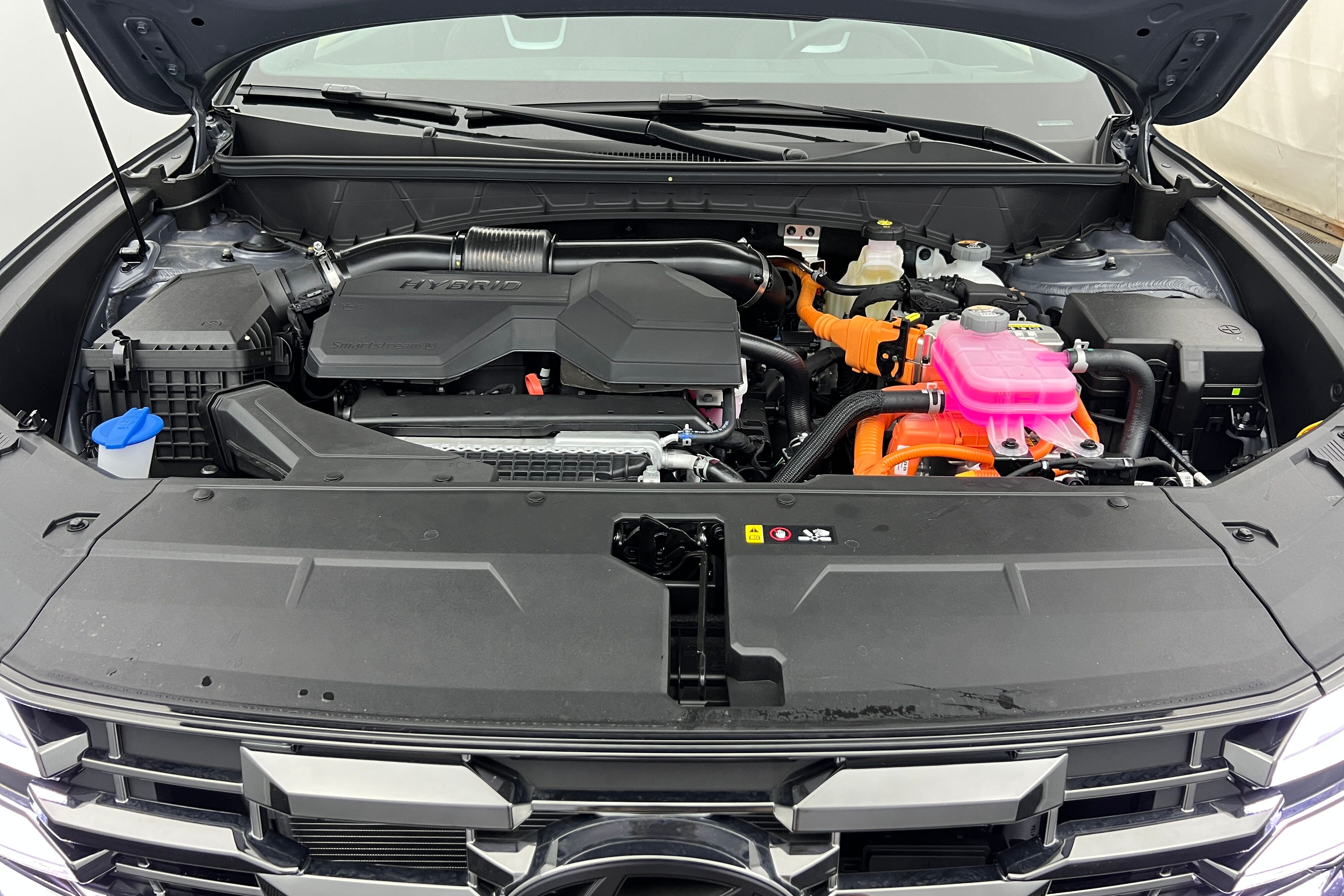 HYUNDAI Tucson SUV Hybride — photo 22