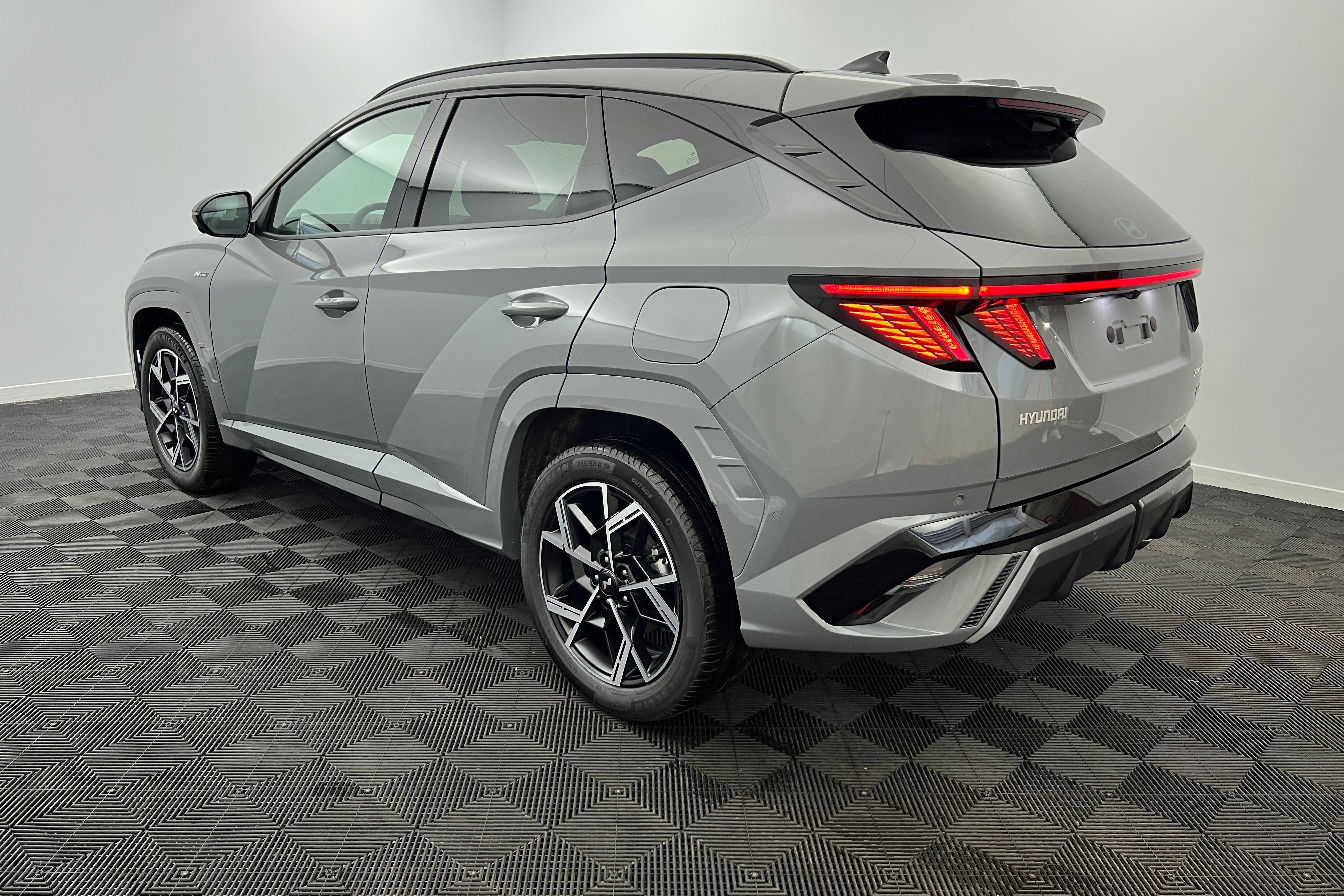 HYUNDAI Tucson SUV Hybride — photo 4