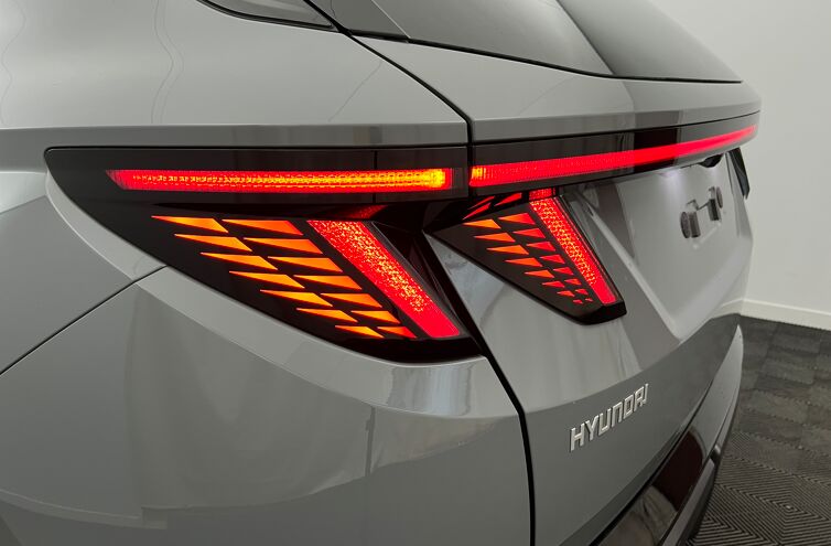 HYUNDAI Tucson SUV Hybride Essence