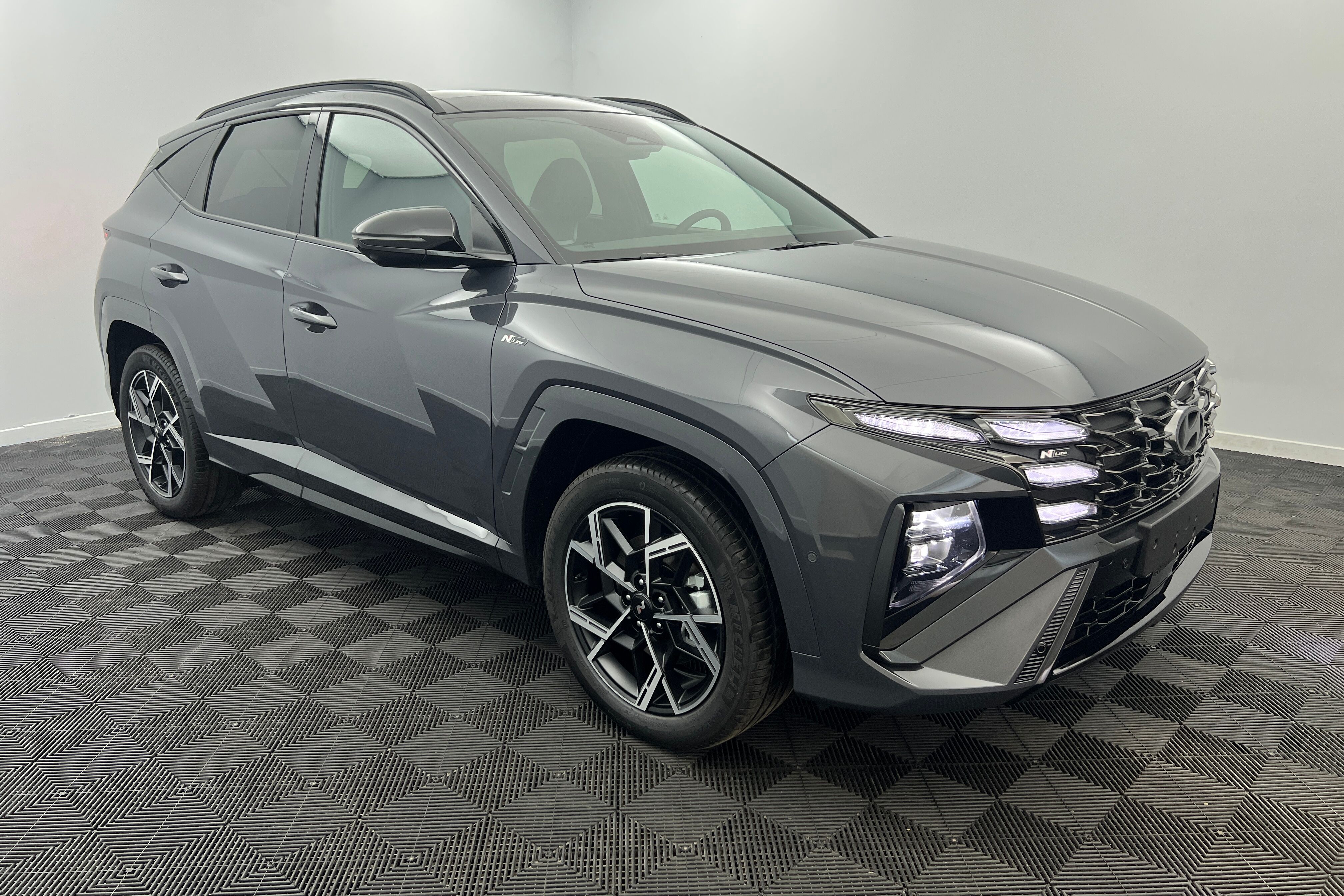 HYUNDAI Tucson SUV Hybride — photo 3