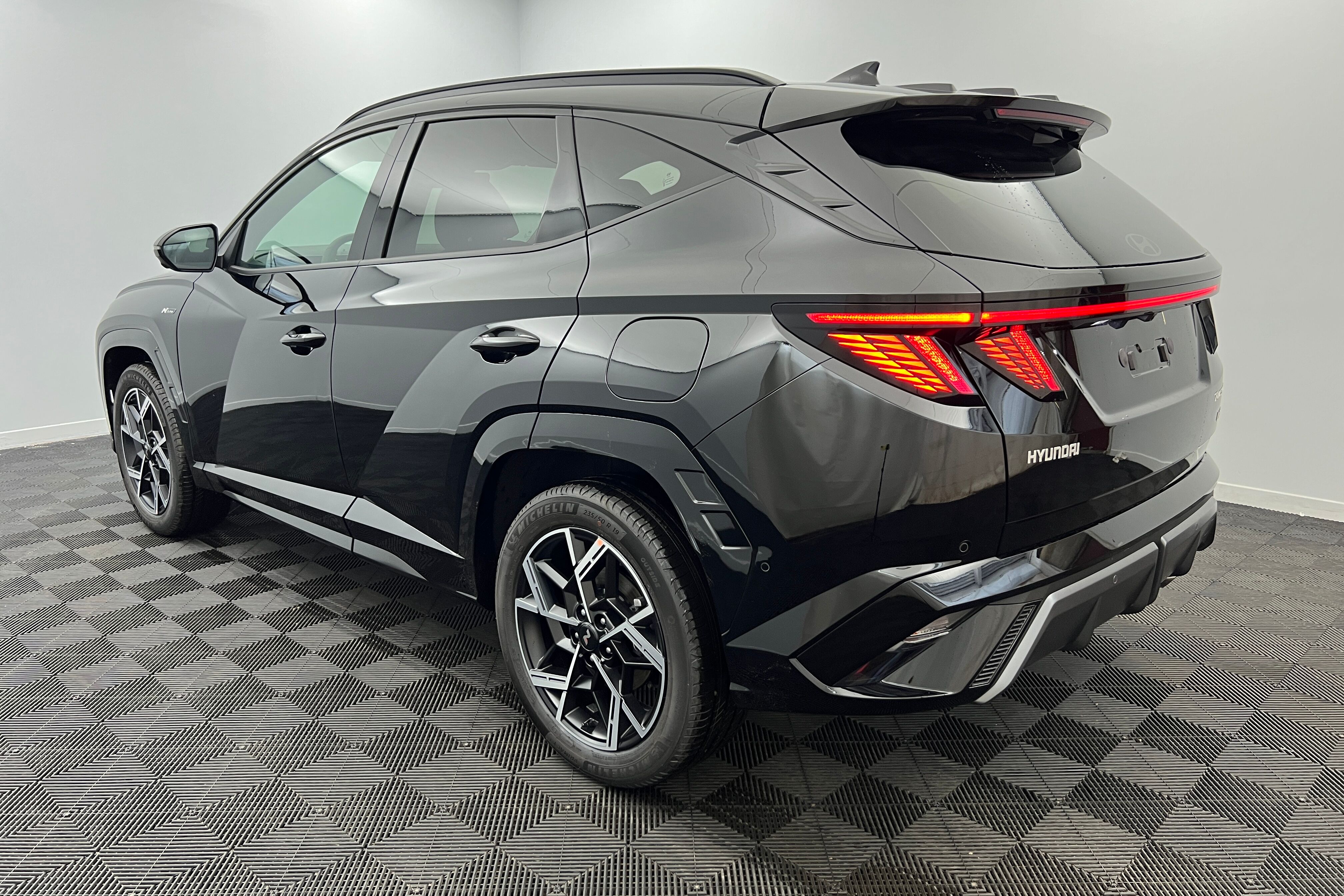 HYUNDAI Tucson SUV Hybride — photo 4